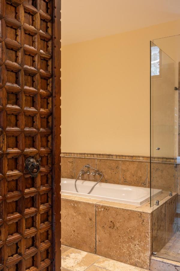 Waya A Domaine Saint Domingue Bed & Breakfast Narbonne Exterior foto